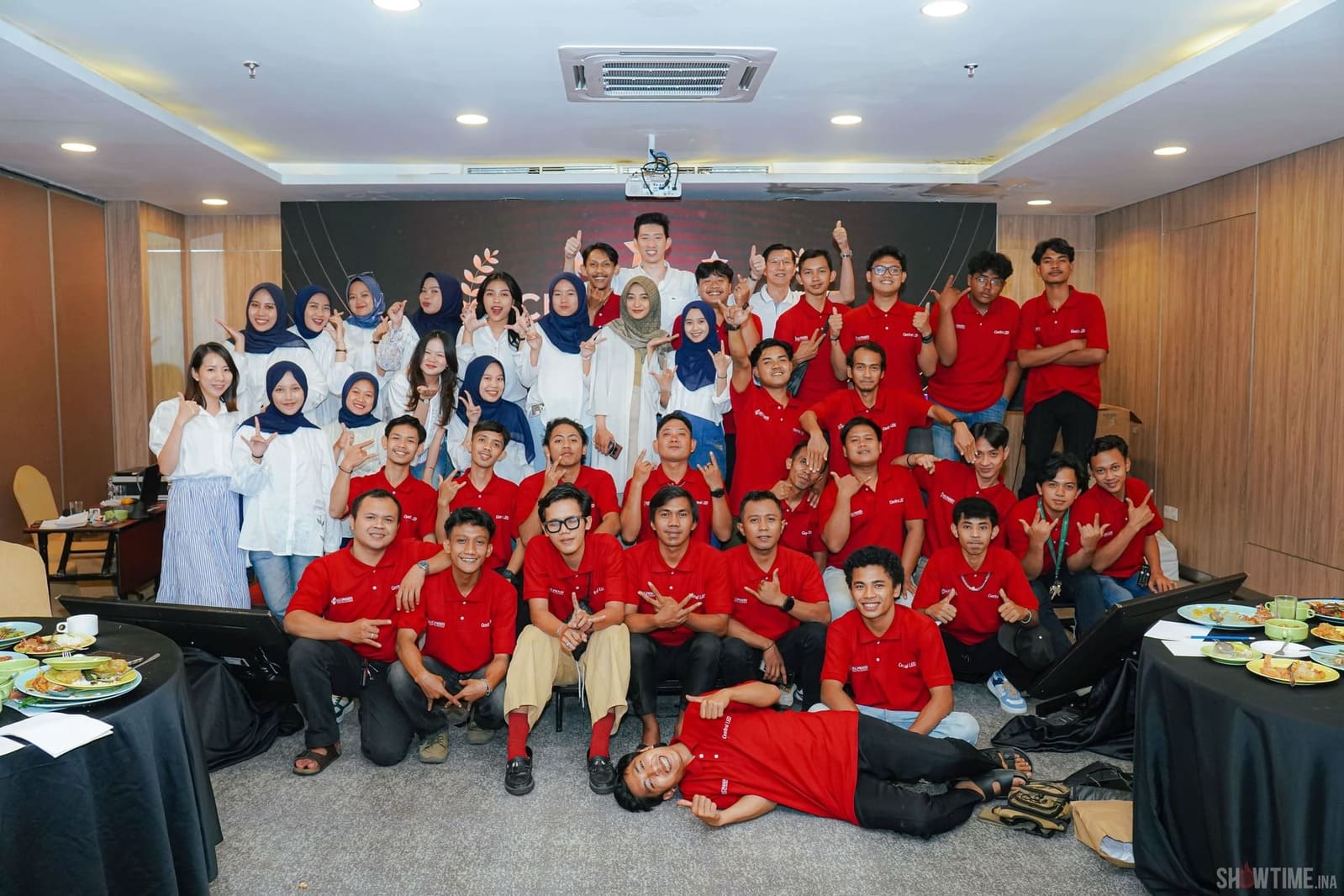 [Cover]_OurTeam