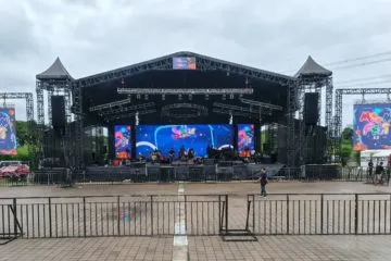 sewa videotron outdoor